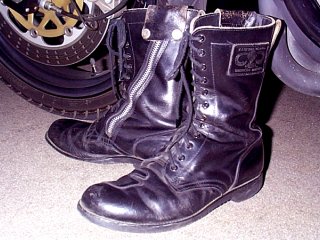 BOOTS